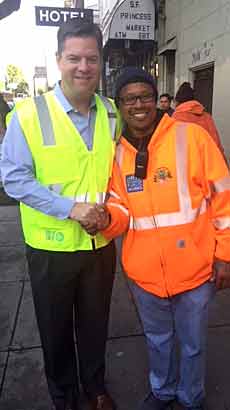 Mayor Farrell greeting a volunteer